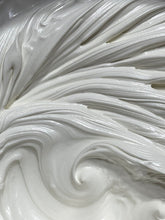 Carregar imagem no visualizador da galeria, Peaceful Lavender Whipped Body Butter

